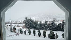 Madanşehri köyü yazın ayrı kışın ayrı güzel