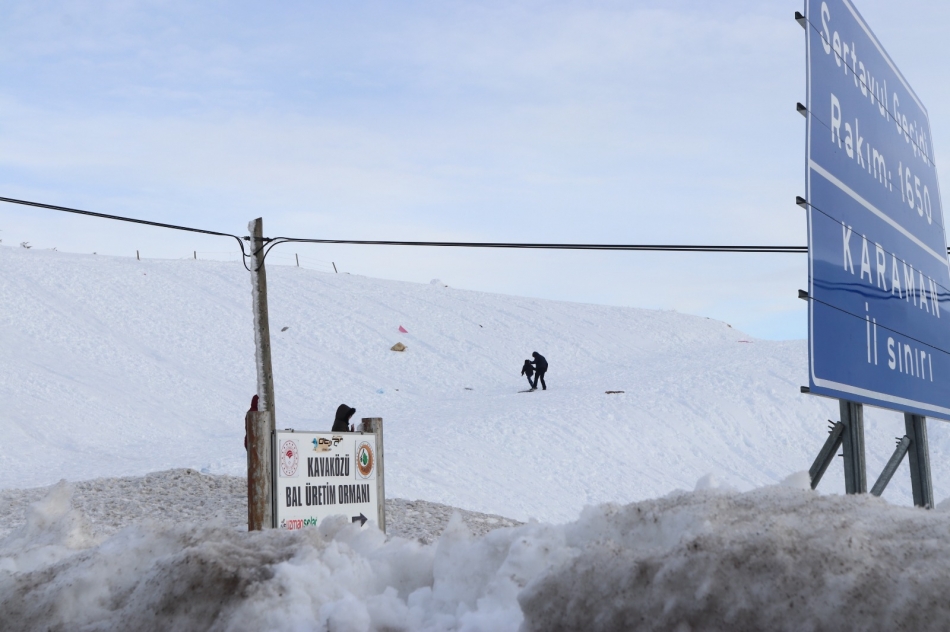 Sertavul�un zirvesini kayak pisti yaptılar Genel Karaman Biz Haber