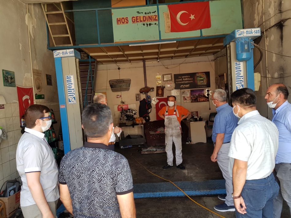 2020/07/1594720197_08_07_2020_kUeCUek_sanayI_sItesI_ve_kOemUercUelet_sItesI_esnaf_zIyaretI_41.jpeg