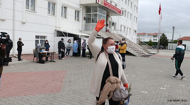 Karaman'da karantina süresi dolan 483 kişi evlerine gönderildi