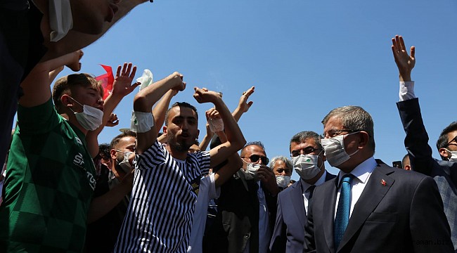 Gelecek Partisi Genel Başkanı Davutoğlu haftasonu Konya'daydı
