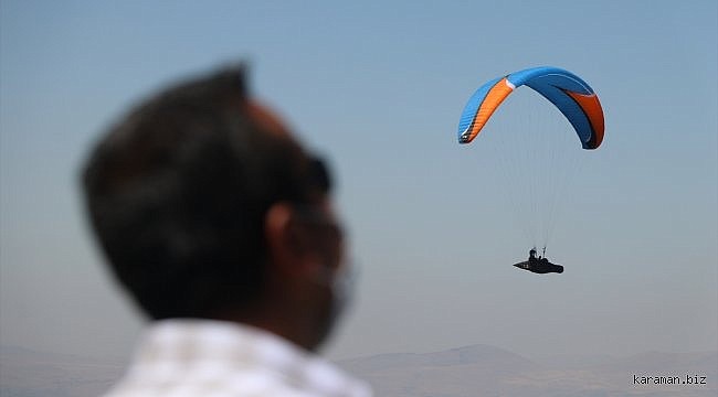 Ali Dağı Yamaç Paraşütü Türkiye Mesafe Şampiyonası Kayseri'de devam ediyor