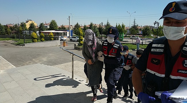 Ne oldu şimdi namus temizlendimi. Biri cezaevine, biri mezara