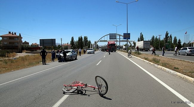 Sivas'ta otomobilin çarptığı bisiklet sürücüsü öldü