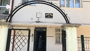 Valide Sultan Mahallesinde satılık bakımlı daire