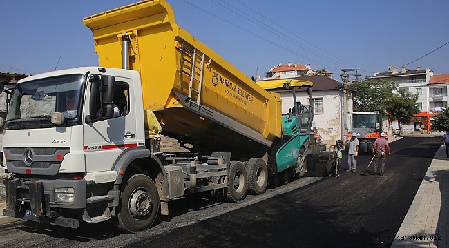 BELEDİYENİN YOL ÇALIŞMALARI FARKLI BÖLGELERDE SÜRÜYOR