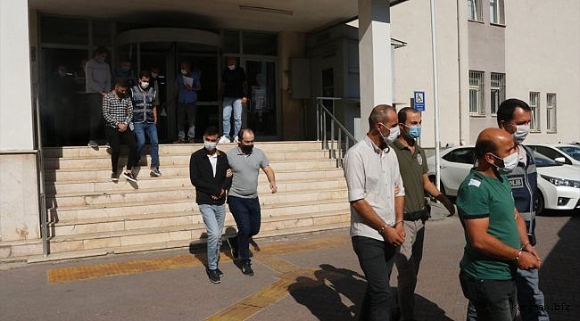 Kayseri'de aranan 11 zanlı eş zamanlı operasyonla yakalandı