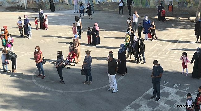 Okullarda yüz yüze eğitim başladı