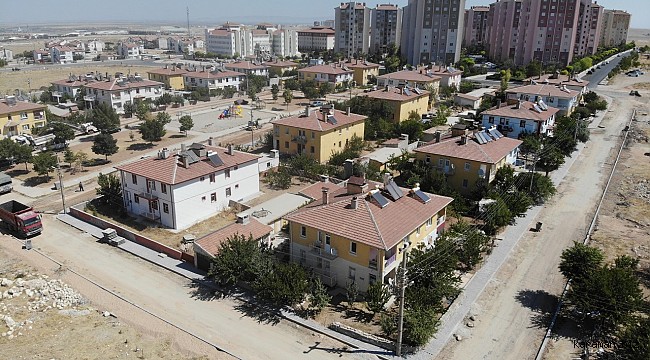 SARIKEÇİLİLER BÖLGESİNDE YOL VE KALDIRIM ÇALIŞMALARI TAMAMLANDI