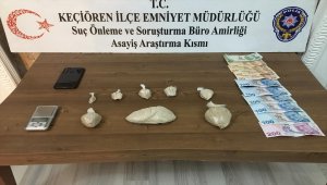 Ankara'da uyuşturucu satıcıları polis takibi sonucu yakalandı