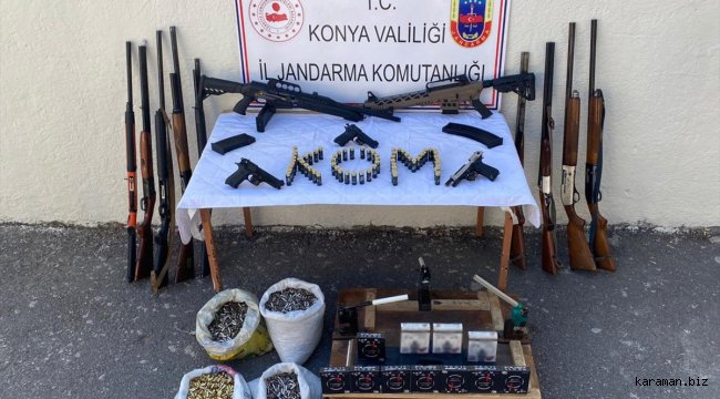 Konya'da jandarmanın operasyonunda 11 ruhsatsız av tüfeği ele geçirildi