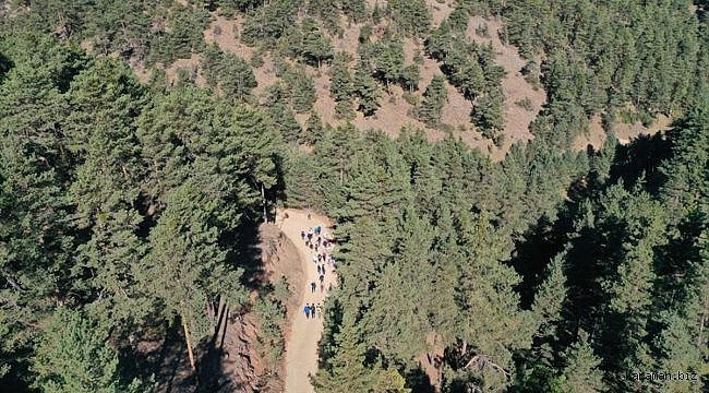 Sivas'ta "Sivas'ı Keşfet" doğa yürüyüşü düzenlendi