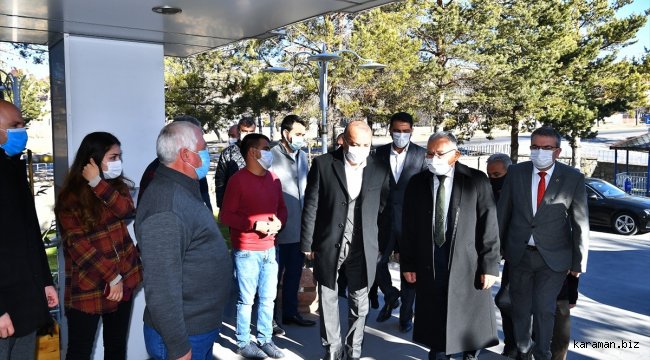 Büyükkılıç, Pınarbaşı ve Sarız'ı ziyaret etti