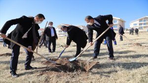 Çubuk’ta öğretmenler için hatıra ormanı oluşturuldu