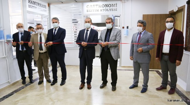 Cumhuriyet Üniversitesinde kurulan eğitim atölyelerinin açılışı yapıldı