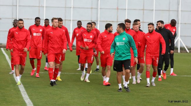 Demir Grup Sivasspor, Karabağ maçına hazır