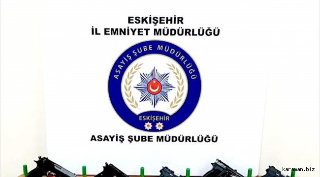 Eskişehir'de asayiş denetiminde 12 şüpheli yakalandı