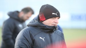 Sivasspor'da Fatih Karagümrük mesaisi başladı