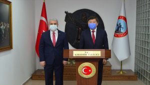 TÜRKSOY Genel Sekreteri Kaseinov'dan Kırşehir Valisi Akın'a ziyaret