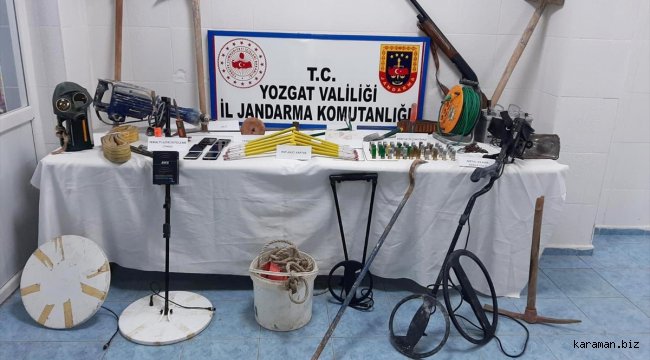 Yozgat'ta evin salonunda 12 metre tünel kazan 5 şüpheli yakalandı