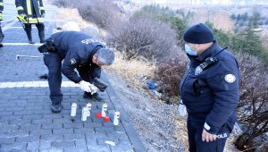 Kayseri'de bir minibüste çakmak gazından çıktığı iddia edilen yangında 3 kişi yaralandı