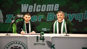 Konyaspor, Zymer Bytyqi'yi transfer etti
