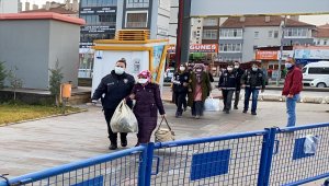 Niğde merkezli FETÖ operasyonunda yakalanan 17 kadın şüpheliden 4'ü daha adliyede