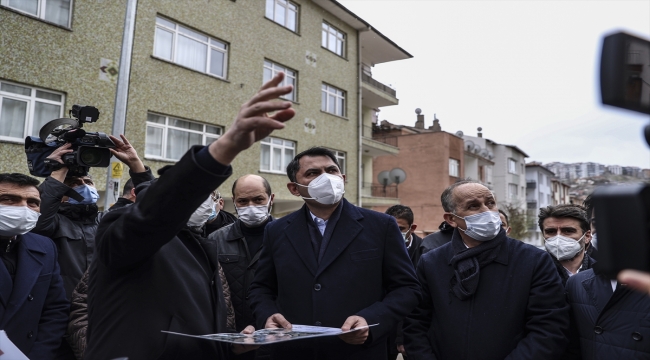 Bakan Kurum, Çankaya'da kontrollü yıkımı süren binanın çevresinde incelemelerde bulundu: