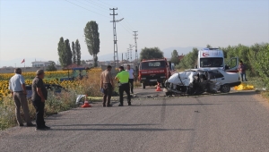 Konya'da iki otomobil çarpıştı: 1 ölü, 2 yaralı