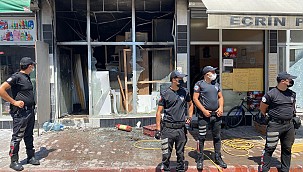 Mersin'de mobilya atölyesinde çıkan yangında 2 kişi yaşamını yitirdi