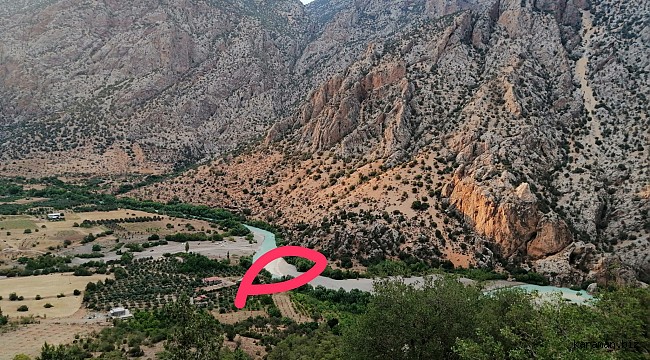Nunu'da mahsur kalan piknikçilere ulaşıldı, ekiplerin çalışması devam ediyor