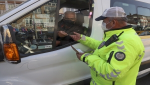 Ankara'da servis araçları ile okul çevresindeki iş yerlerinde denetim yapıldı