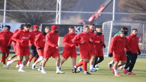 Sivasspor, Medipol Başakşehir maçının hazırlıklarını tamamladı