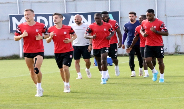 Demir Grup Sivasspor, Malmö maçının hazırlıklarını tamamladı