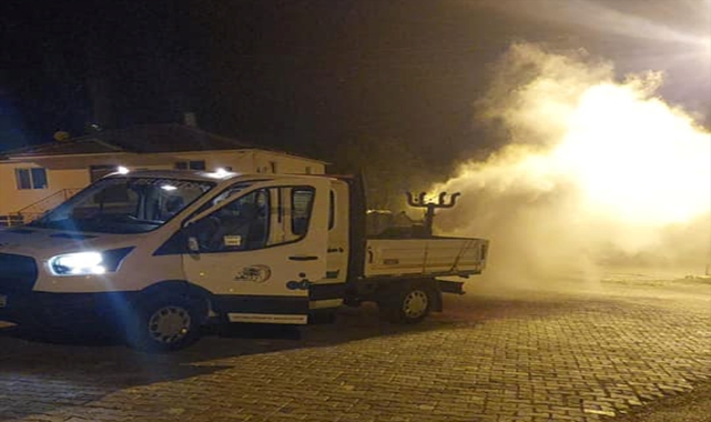 Güdül'de haşere ve sineklere karşı ilaçlama yapılıyor