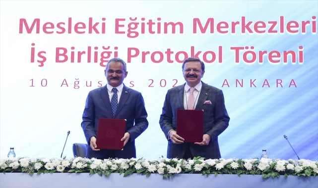 MEB ile TOBB arasında Mesleki Eğitim Merkezleri İş Birliği Protokolü imzalandı