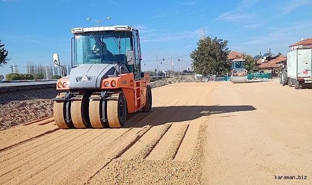 ASFALT VE PARK ÇALIŞMALARI DEVAM EDİYOR