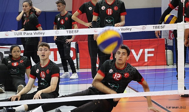 OTURARAK VOLEYBOL TÜRKİYE ŞAMPİYONASI BAŞLADI