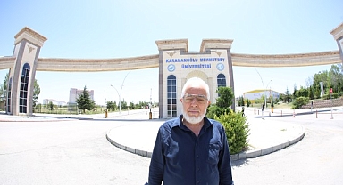 Karaman'da 73 yaşındaki üniversite öğrencisi okulların kapanmasını istemiyor