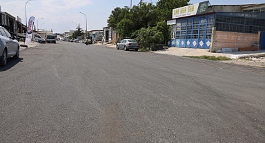 SANAYİ SİTESİNDE YIPRANAN YOLLAR ASFALTLANIYOR