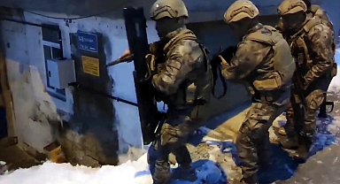 Bitlis'te terör operasyonu; 10 gözaltı
