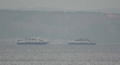Bozcaada ve Gökçeada feribot seferlerine 'fırtına' engeli