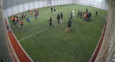 Elazığ'da halı sahadaki kavga kamerada
