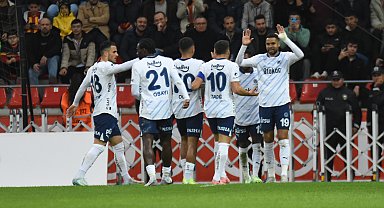 Fenerbahçe, Kayseri'de ilkleri yaşadı