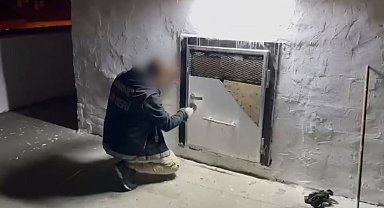 Güvercin kümesinde 5 kilo esrar ele geçirildi; 2 gözaltı