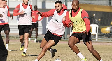 Hatayspor, Beşiktaş maçı hazırlıklarına tam kadro başladı