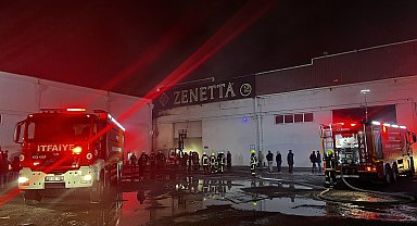 Kayseri'de mobilya fabrikasında çıkan yangın korkuttu