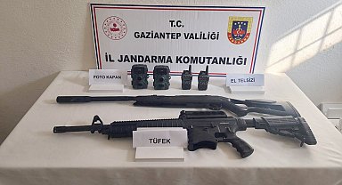 Maden sahasında patlayıcı ile kaçak kazı yapan 5 kişi yakalandı