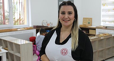Ödüllü İrem öğretmen, Anadolu'daki çocukların umudu oldu