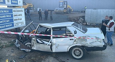 Otomobil ile TIR çarpıştı: 4'ü çocuk, 6 yaralı